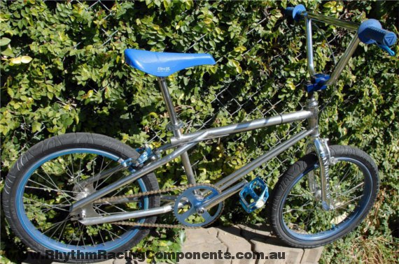 rhythm_racing_components_thruster_316_bmx_new_old_school_frame_build_original_top.jpg